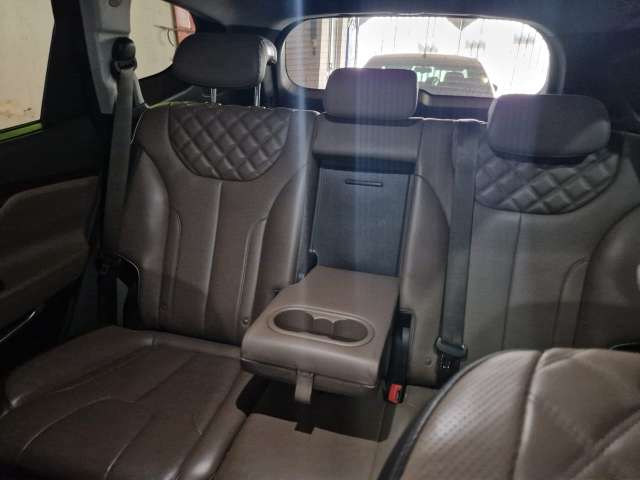 Hyundai Santa Fe High-Tech 2.2d 8DCT 2021