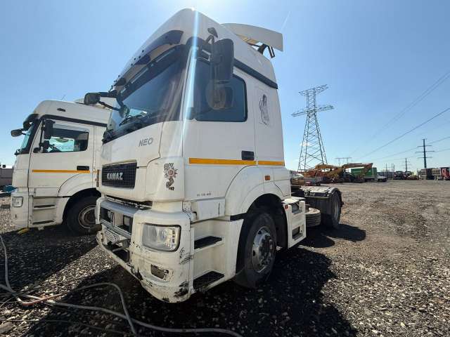 КАМАЗ 5490 4x2 Седельный тягач  2021