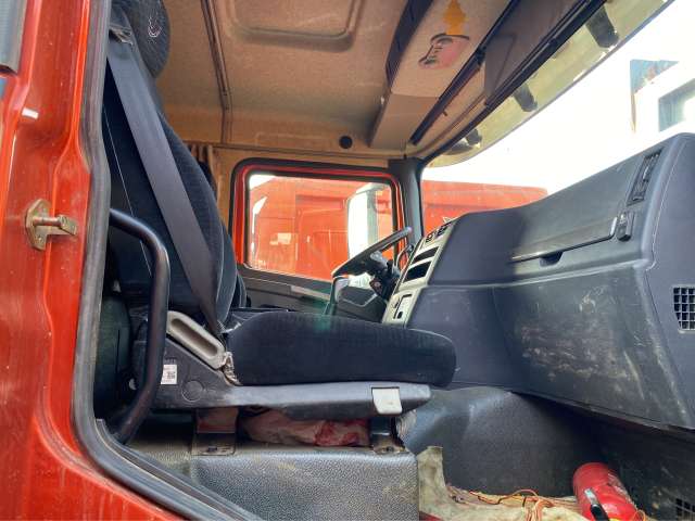 SHACMAN SX33186T366 Cамосвал 8x4  2021