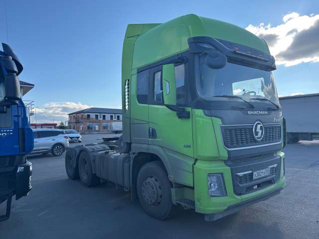 SHACMAN SX42584V324 6х4 Седельный тягач  2023