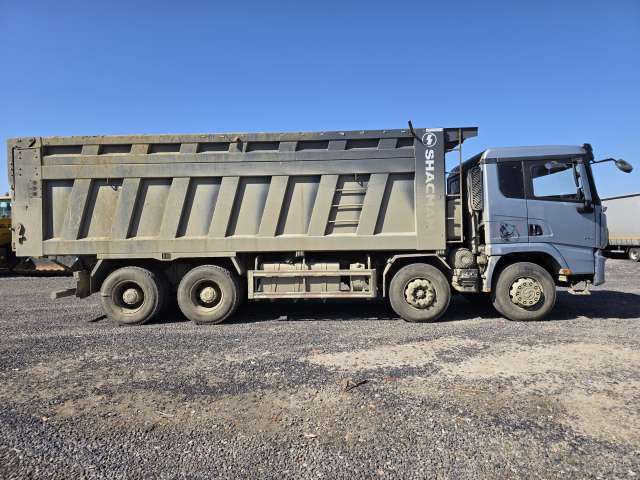 SHACMAN SX33186V366 8x4 Самосвал  2023