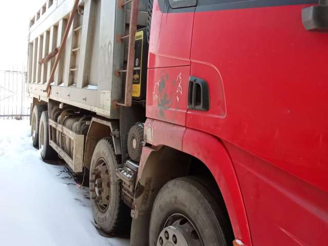SHACMAN SX33186V366 8x4 Самосвал  2023