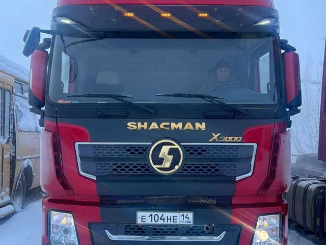 SHACMAN SX42584V324 6х4 Седельный тягач  2022