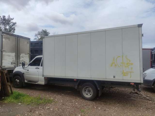 UAZ Profi Промтоварный фургон длинная база Base двускатный мост 4х2 2.7 5MT 2023