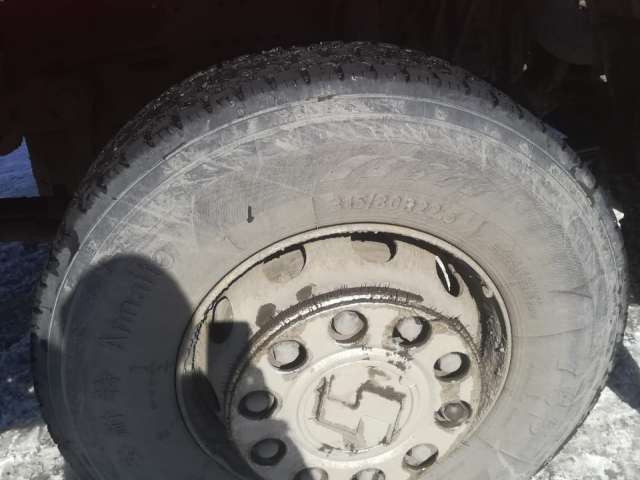 SHACMAN SX42584V324 6х4 Седельный тягач  2022