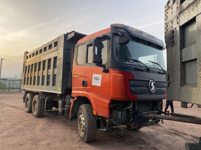 SHACMAN SX32586T384 Самосвал 6х4  2021