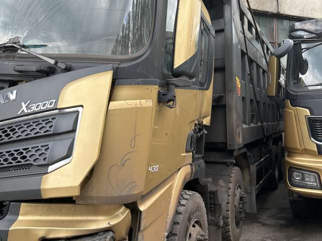 SHACMAN SX33186V366 8x4 Самосвал  2022