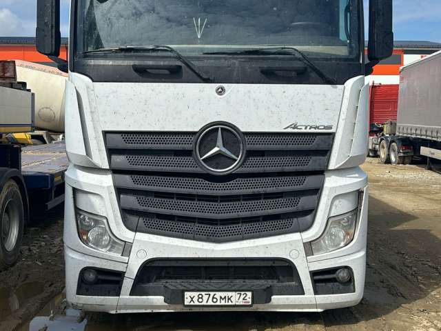 Mercedes-Benz Actros 6x2 Седельный тягач  2021