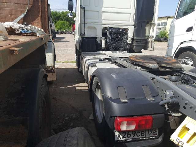 DAF XF 4x2 Седельный тягач  2019