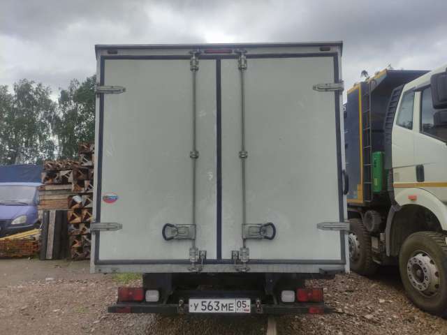 UAZ Profi Промтоварный фургон длинная база Base двускатный мост 4х2 2.7 5MT 2023