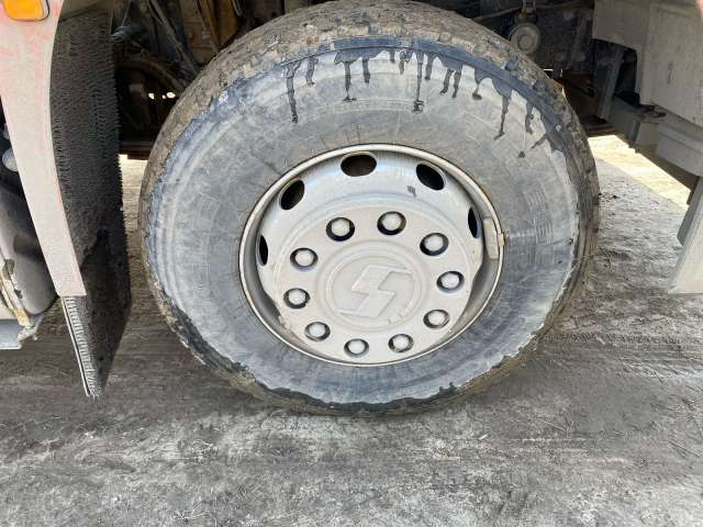 SHACMAN SX42584V324 6х4 Седельный тягач  2022