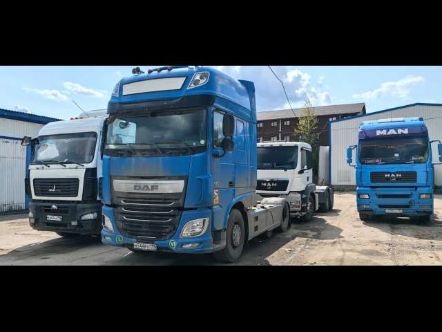 DAF XF 4x2 Седельный тягач  2017