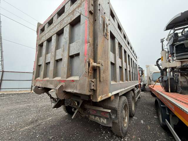 SHACMAN SX32586T384 Самосвал 6х4  2021