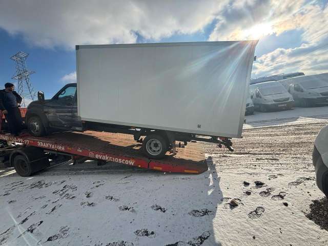 UAZ Profi Промтоварный фургон Стандарт 4х2 2.7 5MT 2024