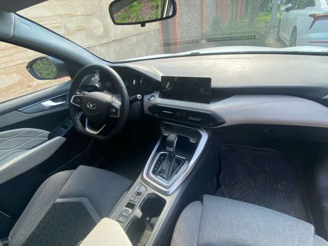 Kaiyi E5 Standard	1.5T,	CVT 2023