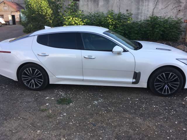 KIA Stinger Comfort 2.0 197hp 8AT 2019