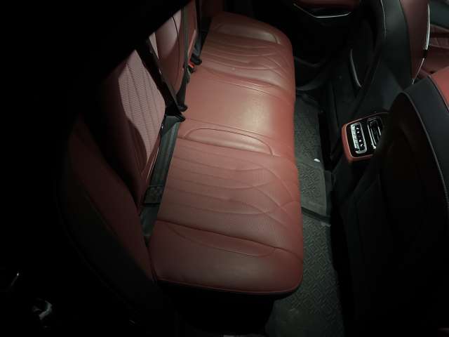 EXEED RX Premium 2.0 TGDI 8AT AWD 2024