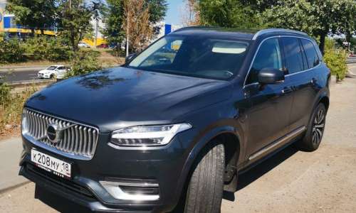 Volvo XC90 