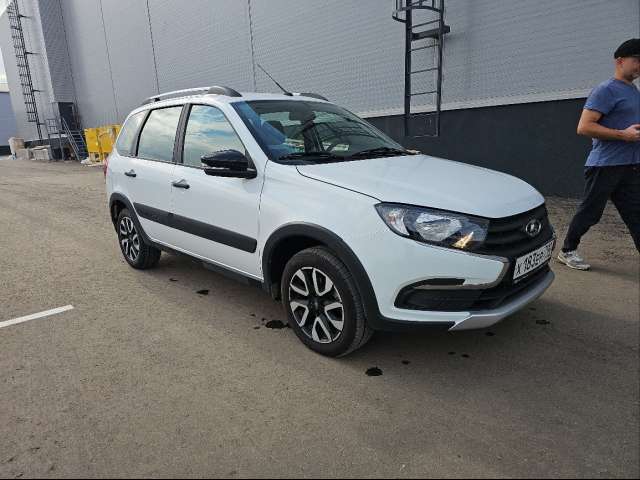 Lada Granta Cross Comfort 23 1.6 106hp 5MT 2023