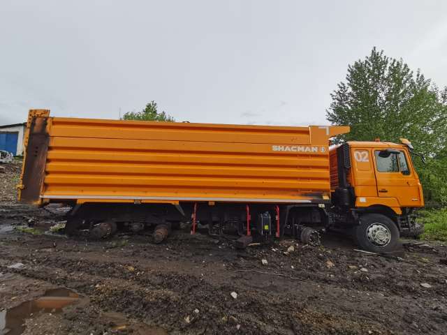 SHACMAN SX3318DT366 8x4 Самосвал  2021