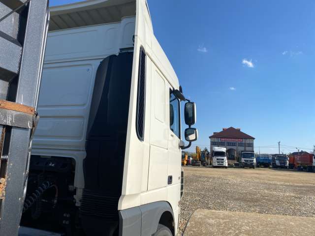 DAF XF 4x2 Седельный тягач  2022
