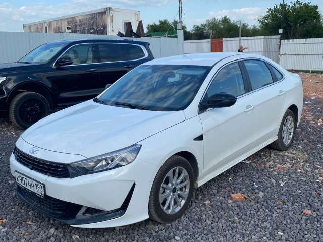 Kaiyi E5 Standard	1.5T,	CVT 2023