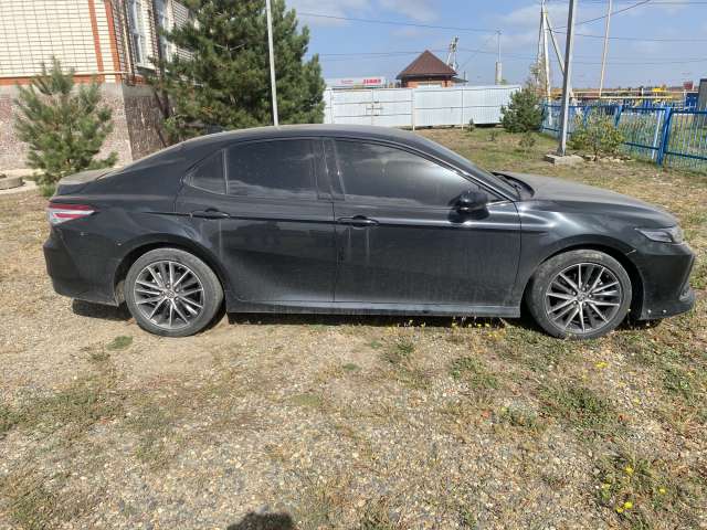 Toyota Camry Deluxe 2.5 АКП 2022