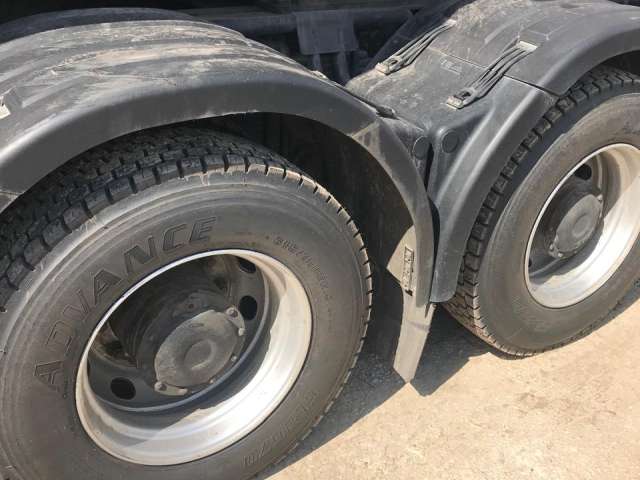 SHACMAN SX42584V324 6х4 Седельный тягач  2022