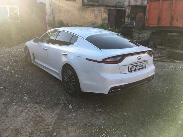 KIA Stinger Comfort 2.0 197hp 8AT 2019