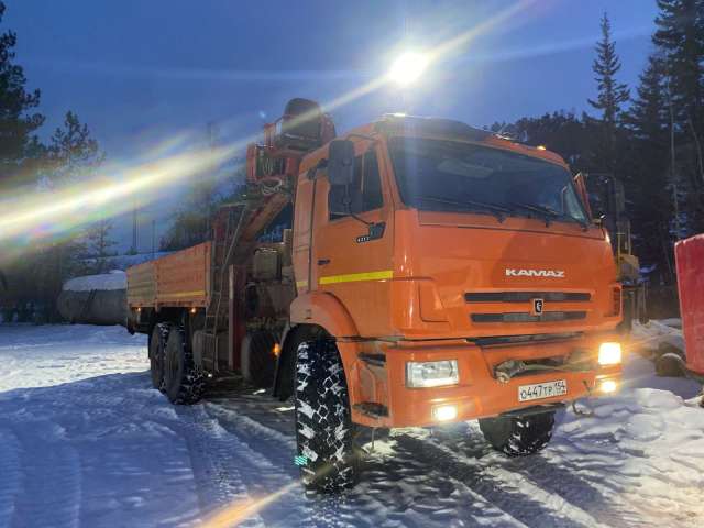 КАМАЗ 43118 6x6 Бортовой с КМУ  2023