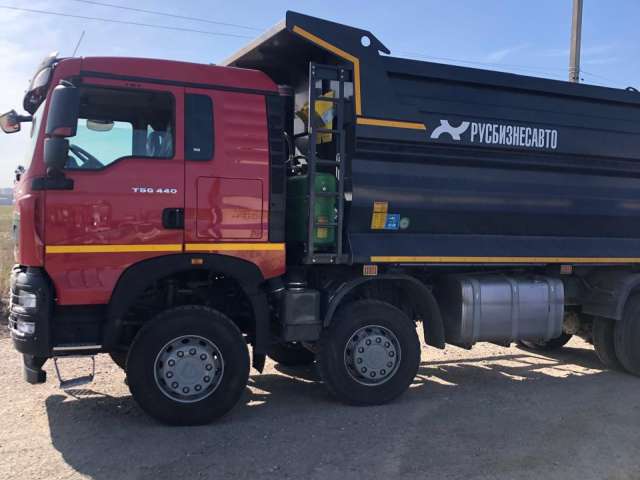 HOWO T5G ZZ3317V386GE1 8x4 Самосвал  2024