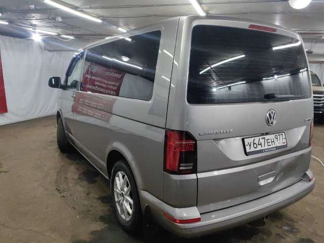 Volkswagen Caravelle Comfortline 2.0 TDI BMT 199hp 7DSG 4Motion Длинная база 2020