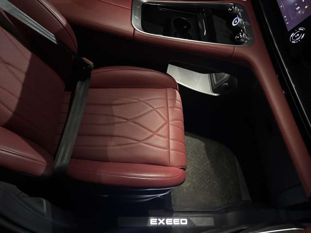 EXEED RX Premium 2.0 TGDI 8AT AWD 2024