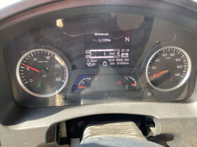 SHACMAN SX42584V324 6х4 Седельный тягач  2022