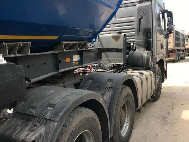 SHACMAN SX42584V324 6х4 Седельный тягач  2022