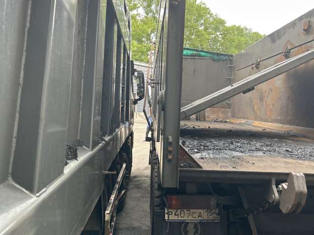 SHACMAN SX33186V366 8x4 Самосвал  2022