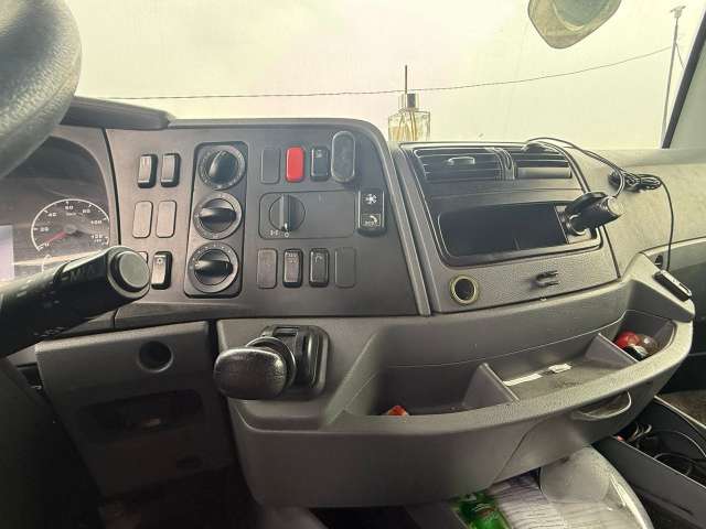 КАМАЗ 5490 4x2 Седельный тягач  2021