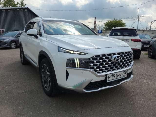 Hyundai Santa Fe High-Tech 2.2d 8DCT 2021
