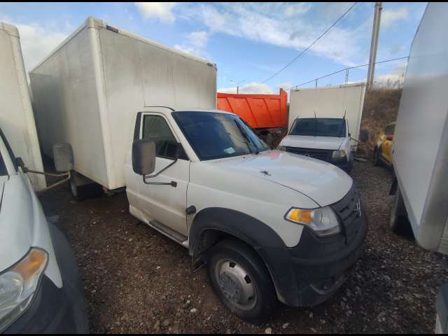 UAZ Profi Полуторка 4х2 Бортовой (BASE ИКАР)  2021