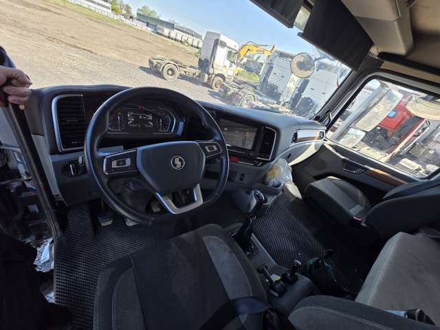 SHACMAN SX33186V366 8x4 Самосвал  2023