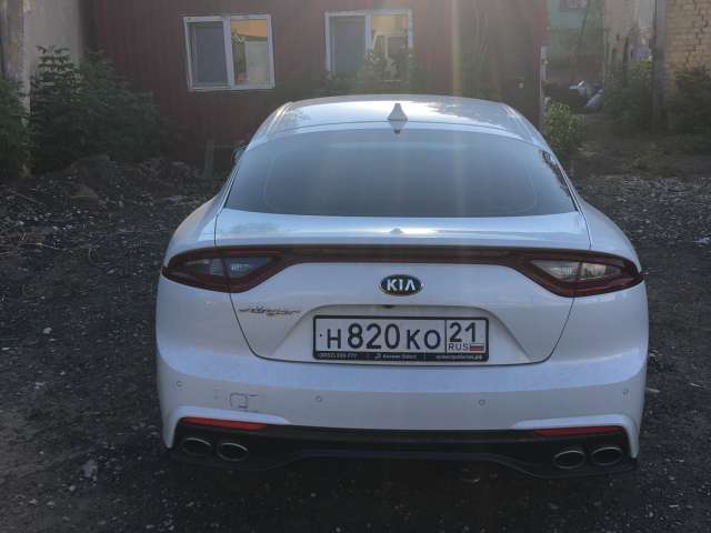 KIA Stinger Comfort 2.0 197hp 8AT 2019