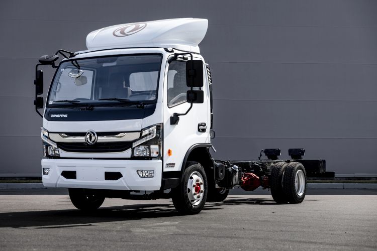 Dongfeng Z55